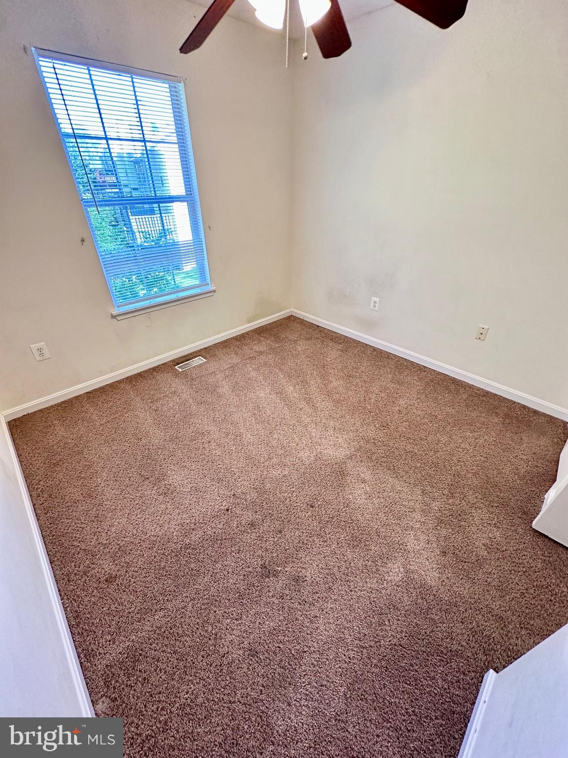 PARK RIDGE - Residential Lease