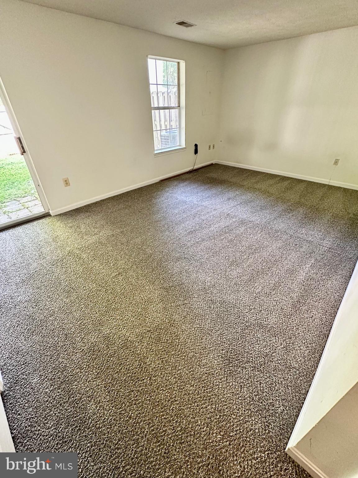 PARK RIDGE - Residential Lease