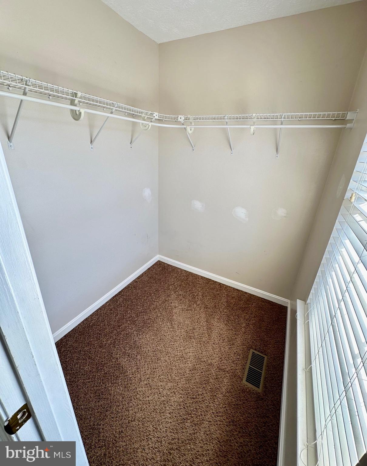 PARK RIDGE - Residential Lease