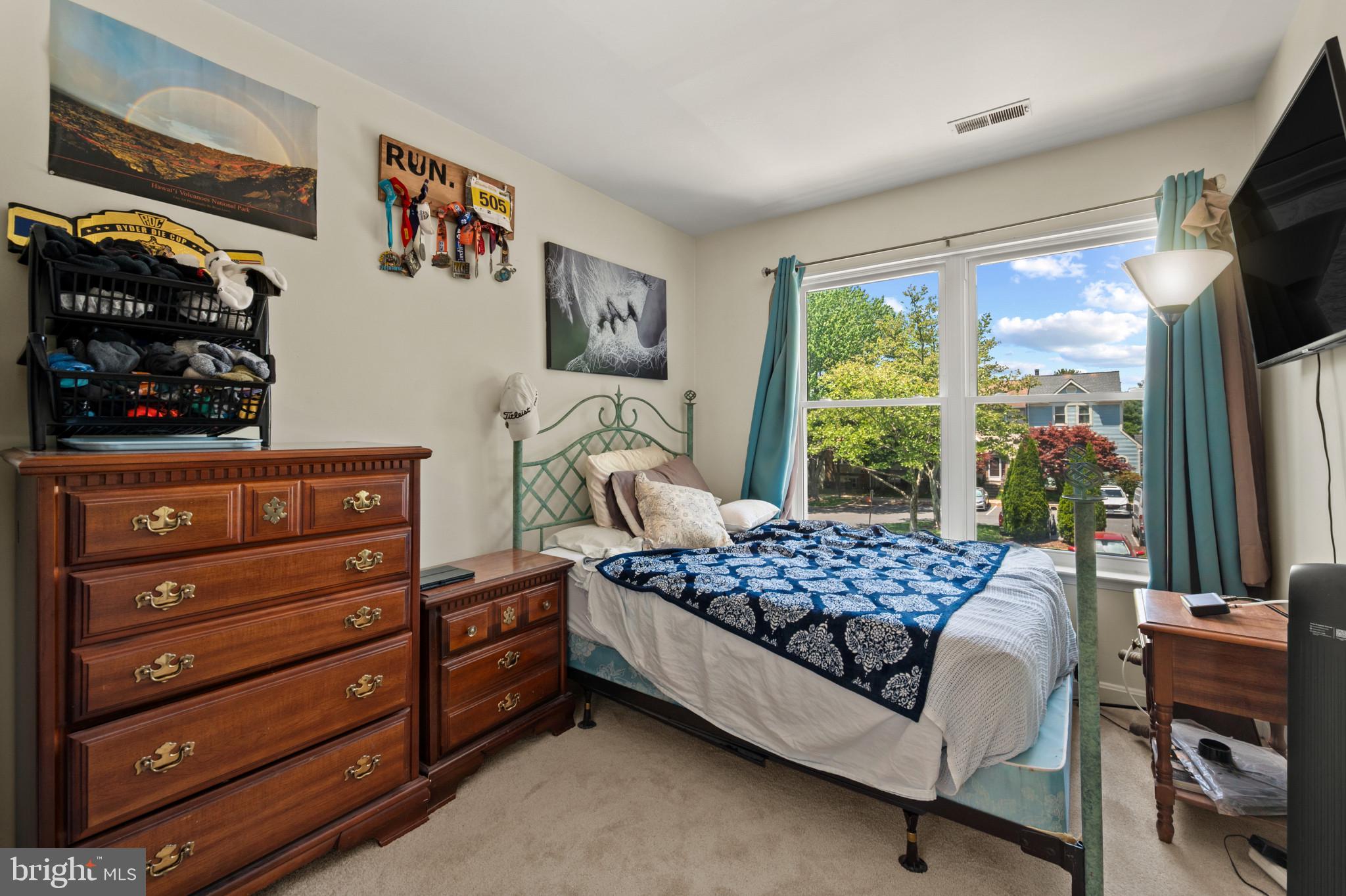 HOMELAND VILLAGE - Residential