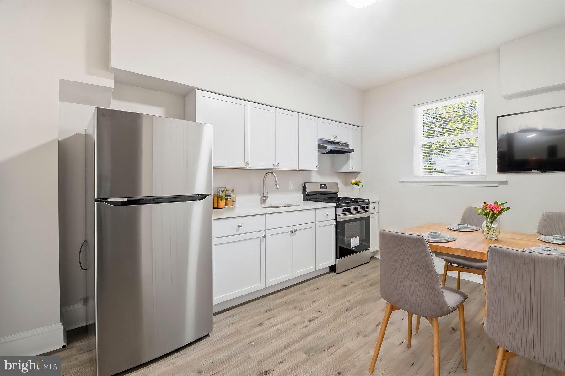 MILTON-MONTFORD - Residential