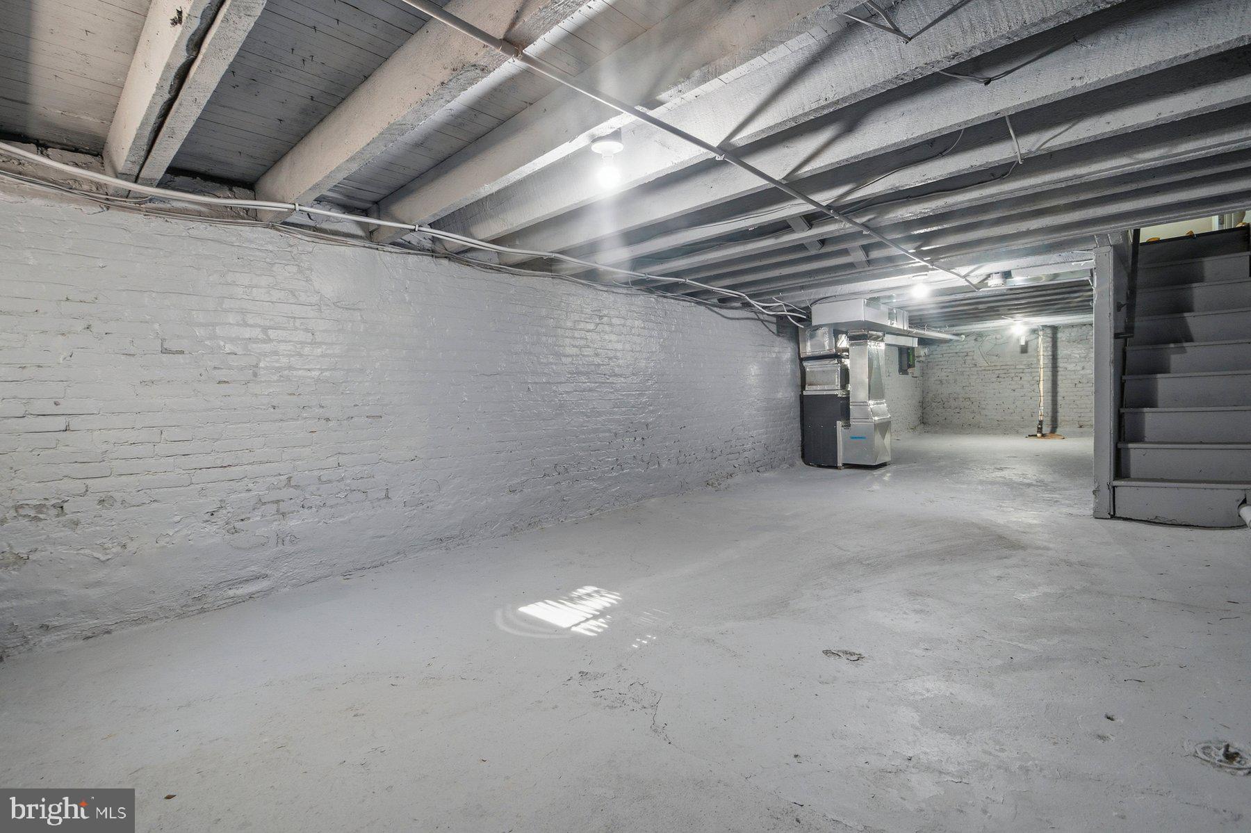 MILTON-MONTFORD - Residential