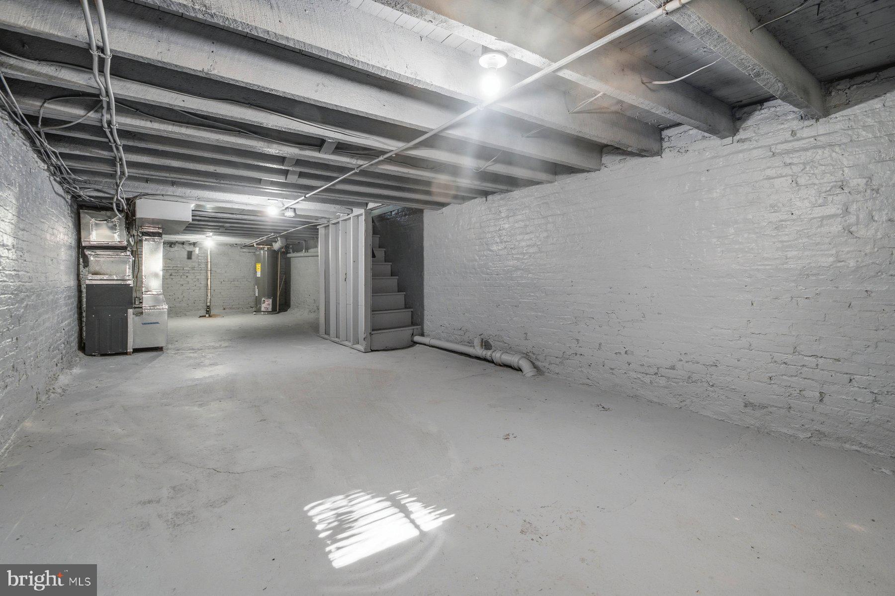 MILTON-MONTFORD - Residential