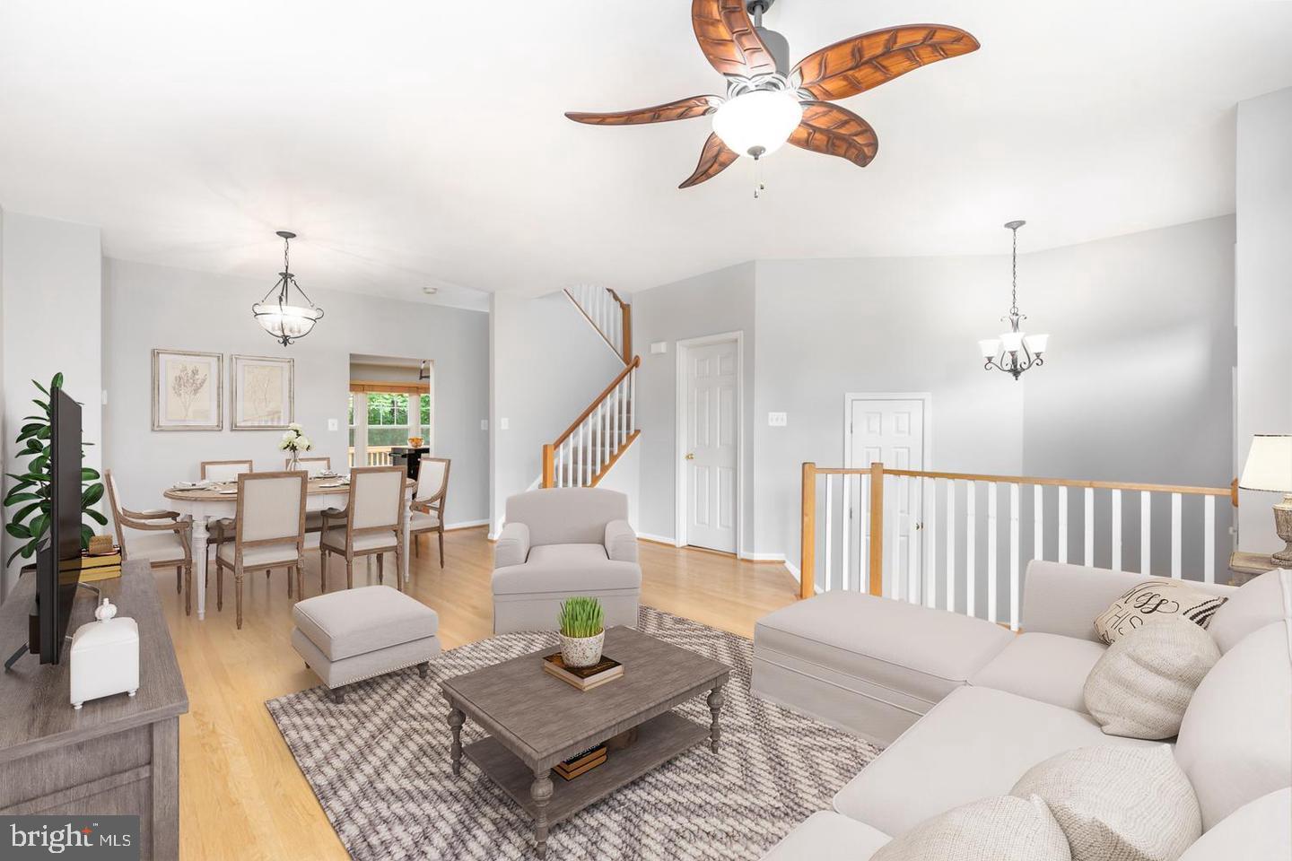 1232 WEATHERSTONE COURT