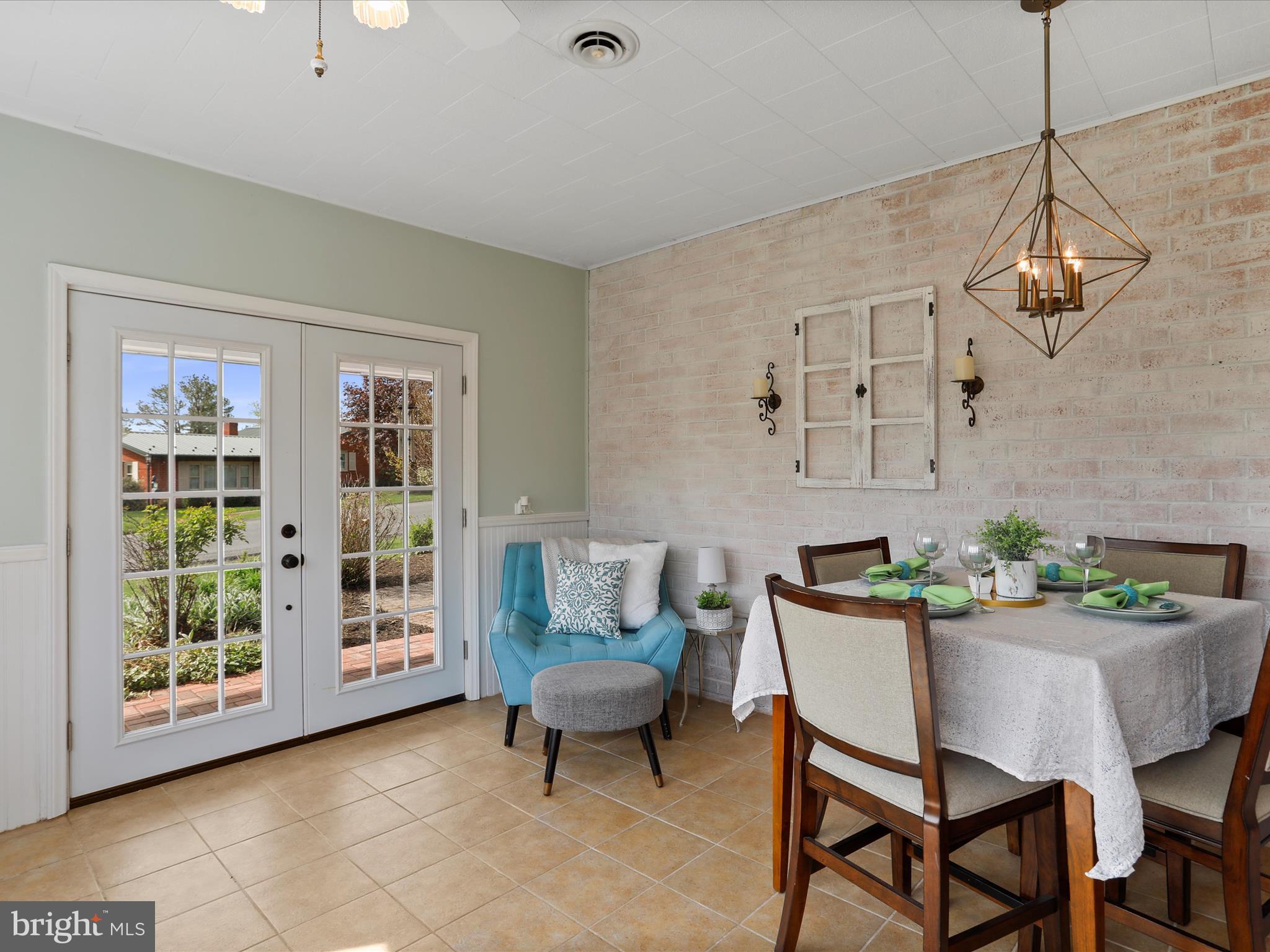 RAWLINGS HEIGHTS - Residential