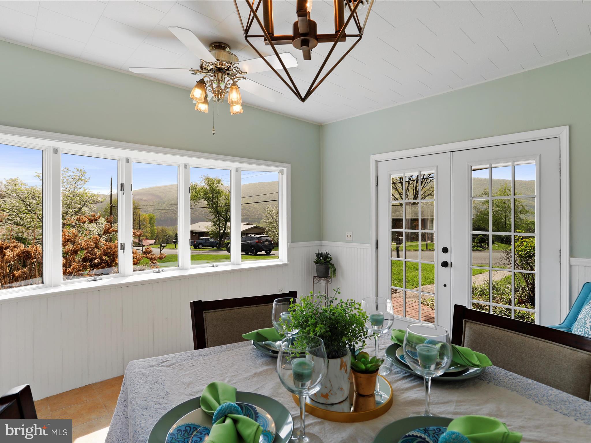 RAWLINGS HEIGHTS - Residential