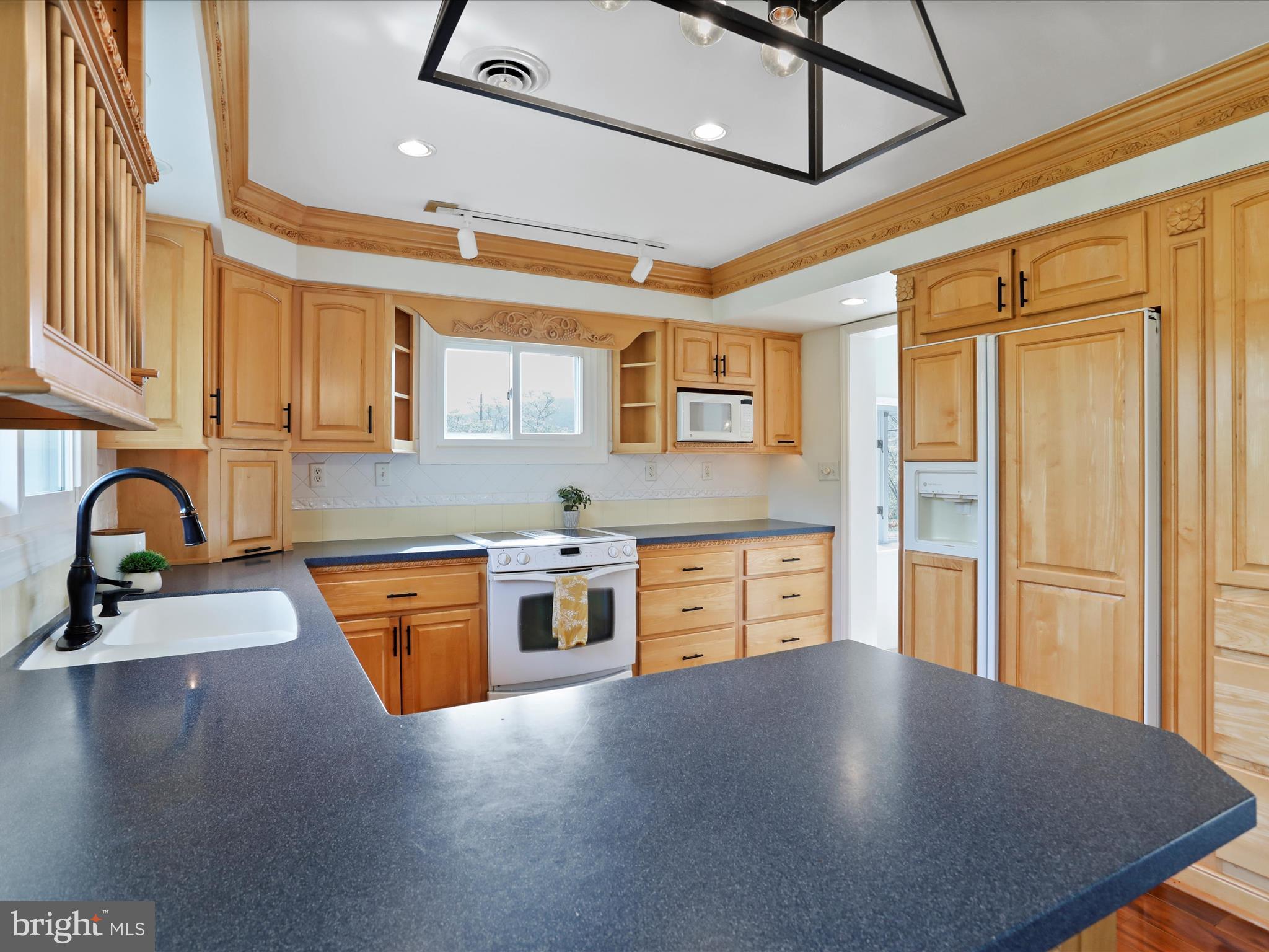 RAWLINGS HEIGHTS - Residential