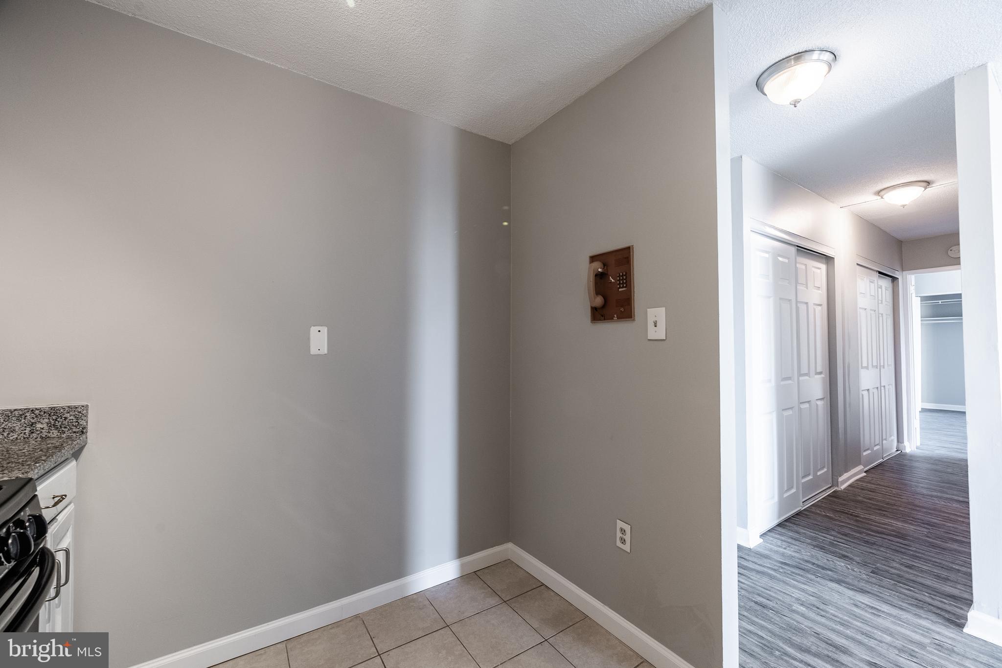 THE CARLTON - Residential