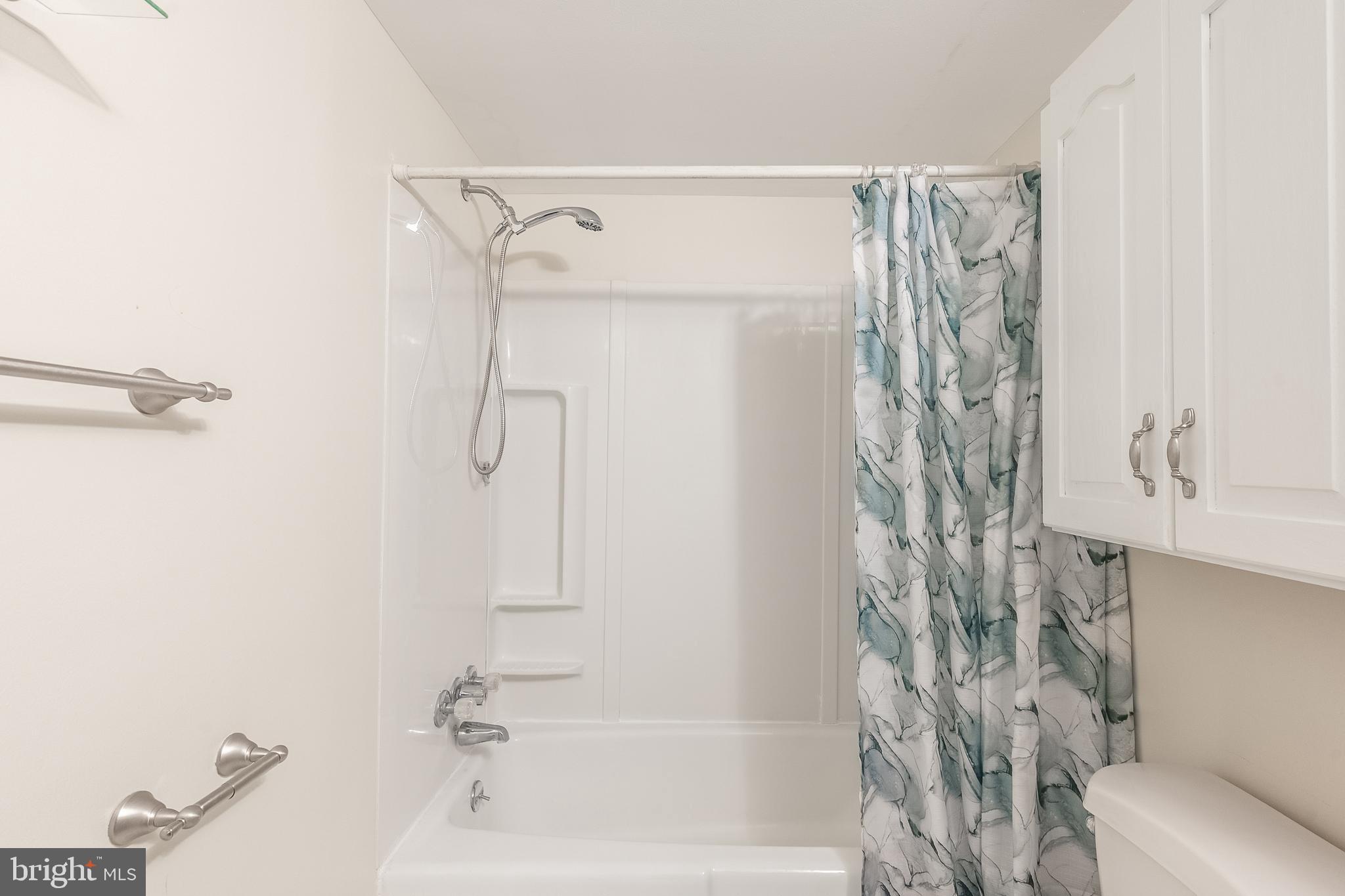 THE CARLTON - Residential