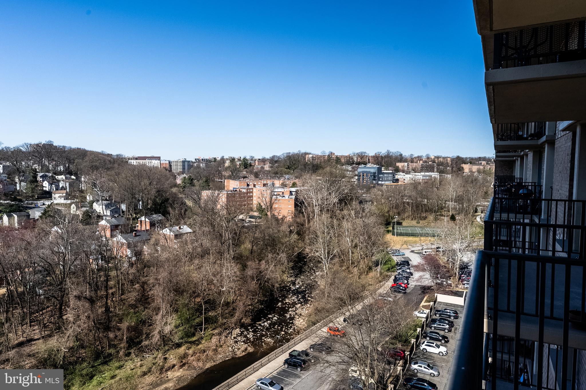 THE CARLTON - Residential