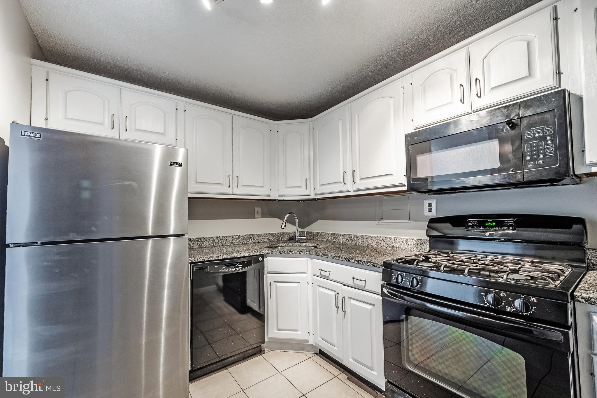 THE CARLTON - Residential