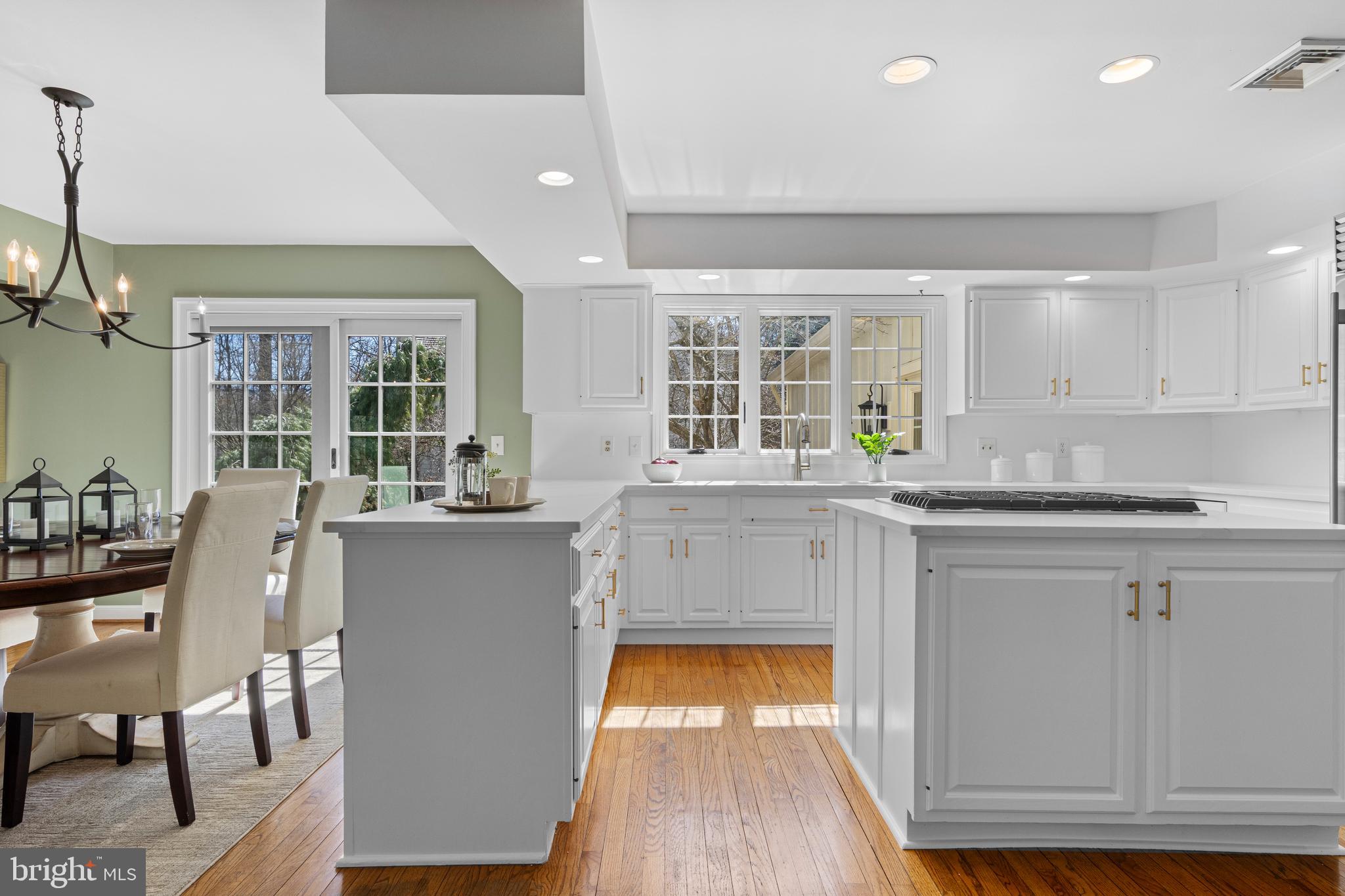 RAVENSCLIFF - Residential