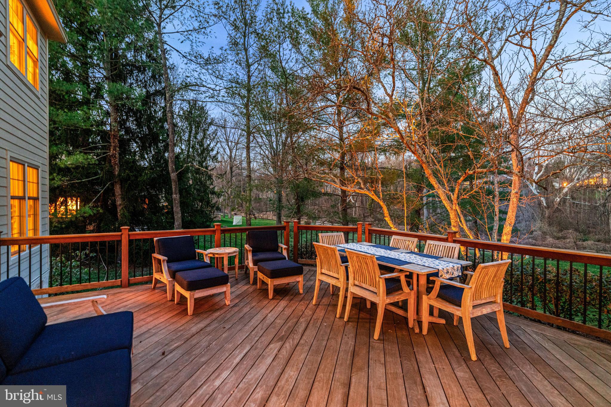 RAVENSCLIFF - Residential