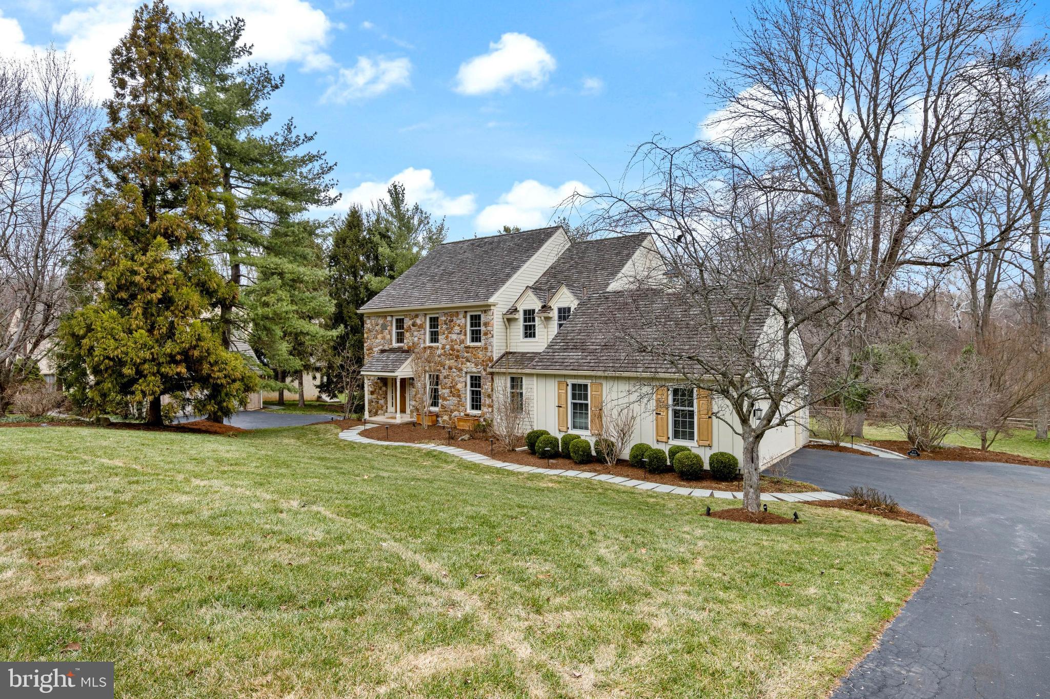 RAVENSCLIFF - Residential