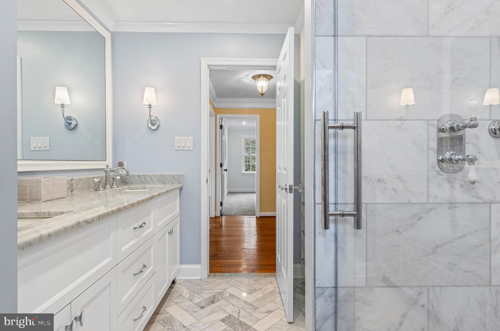 RAVENSCLIFF - Residential