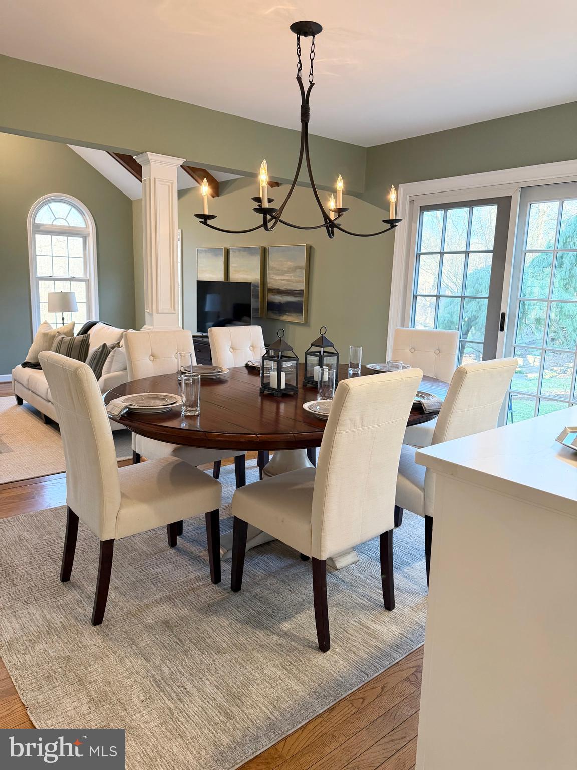 RAVENSCLIFF - Residential