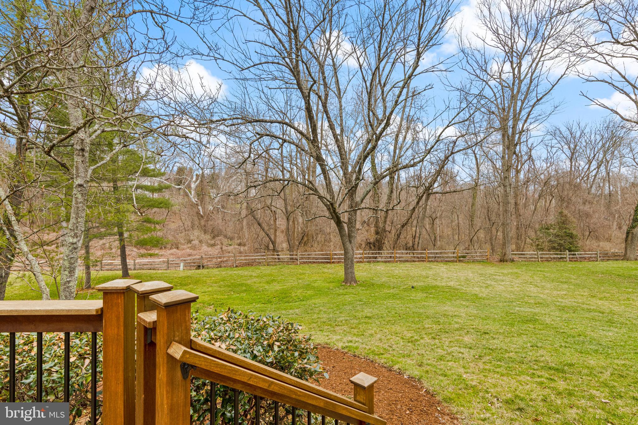 RAVENSCLIFF - Residential