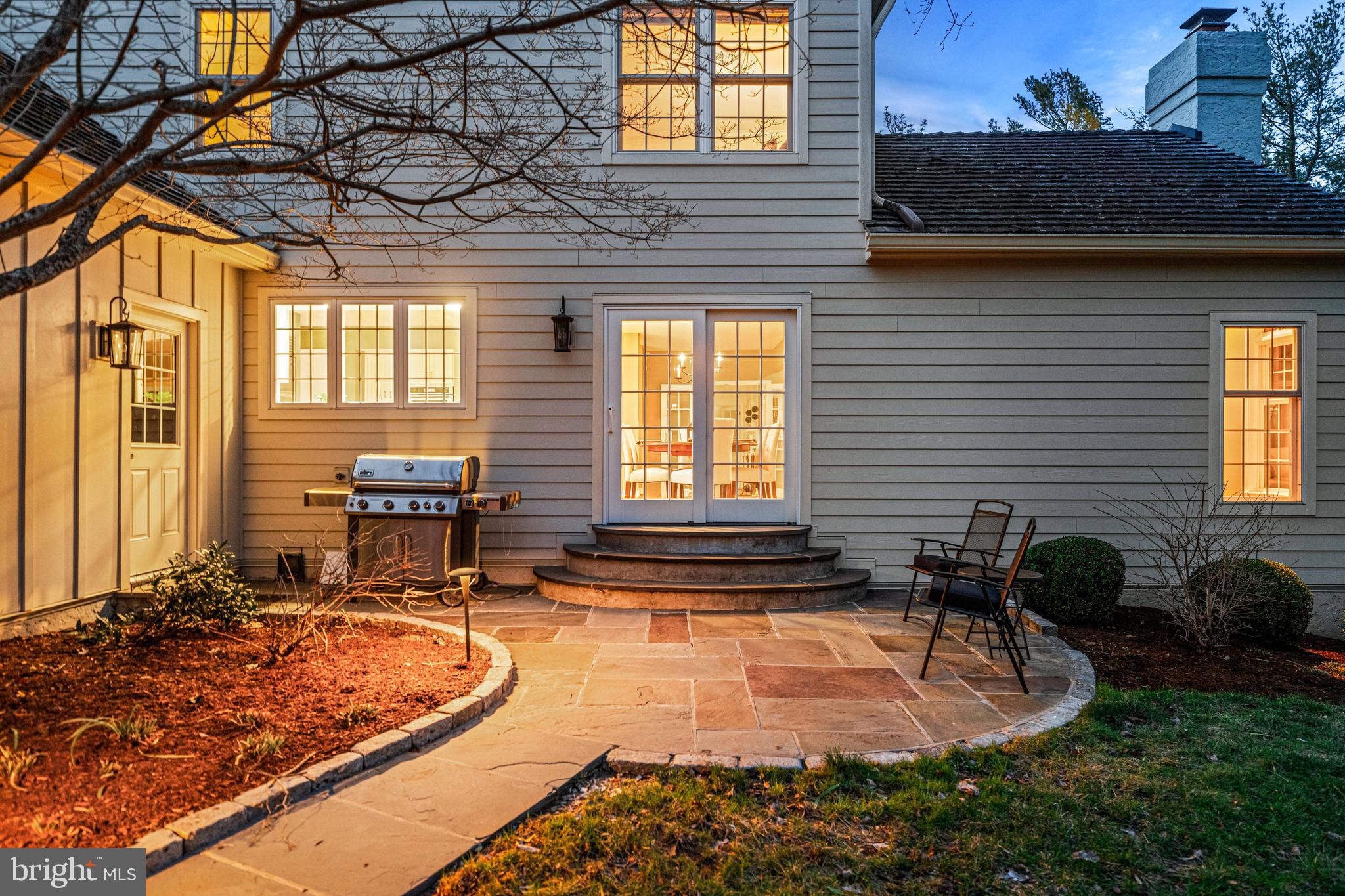 RAVENSCLIFF - Residential