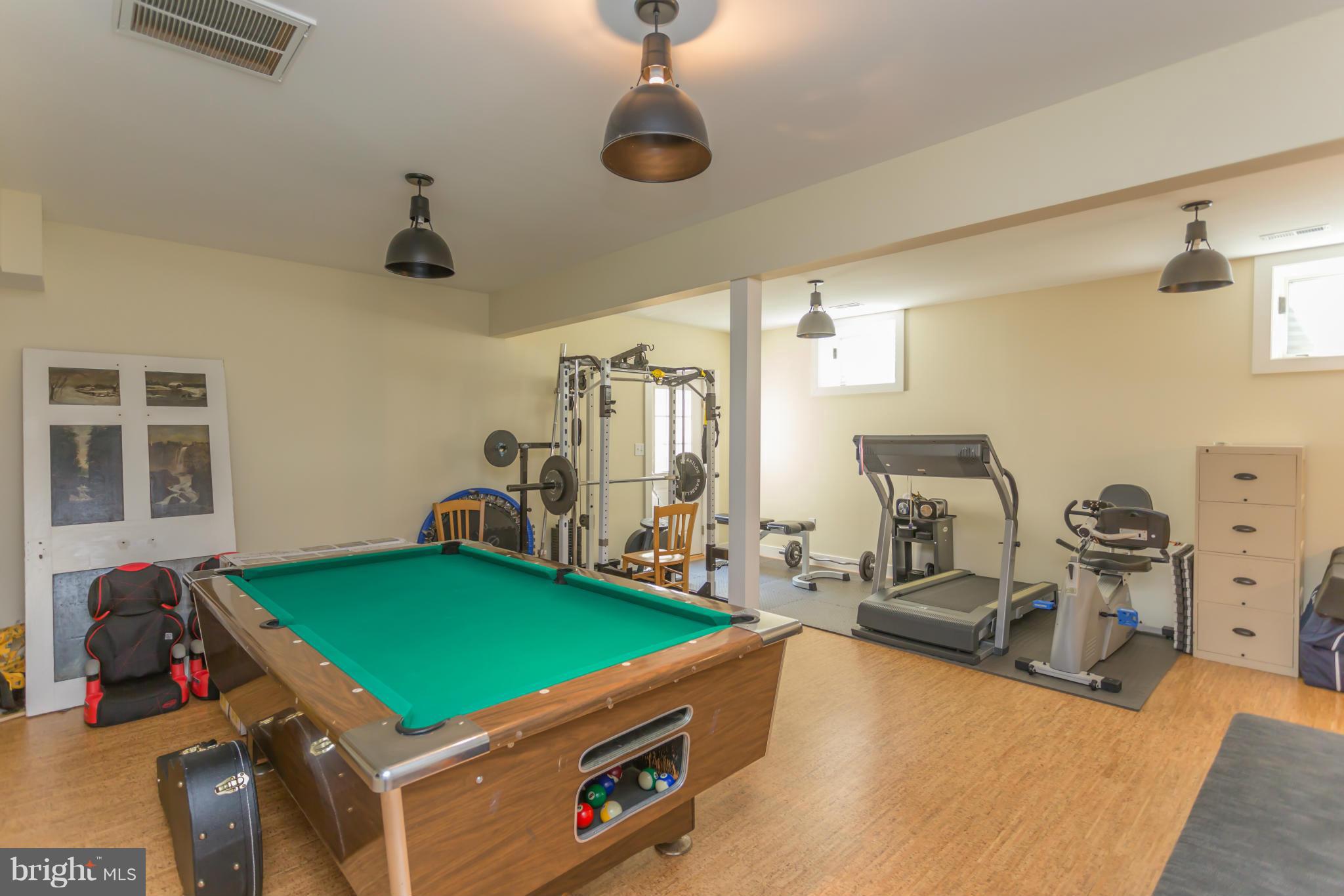 FREDERICKSBURG CITY - Residential