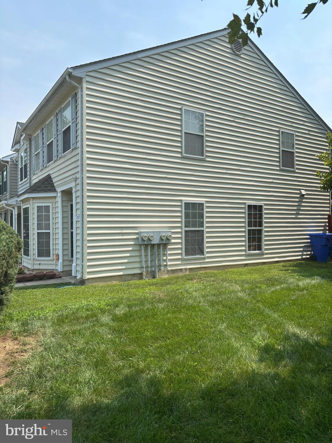 2572 ENTERPRISE PLACE