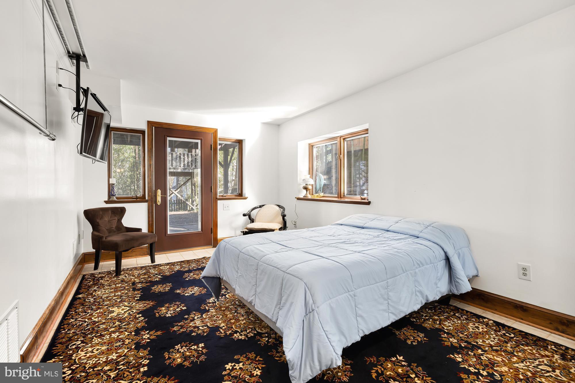 WOODHAVEN - Residential