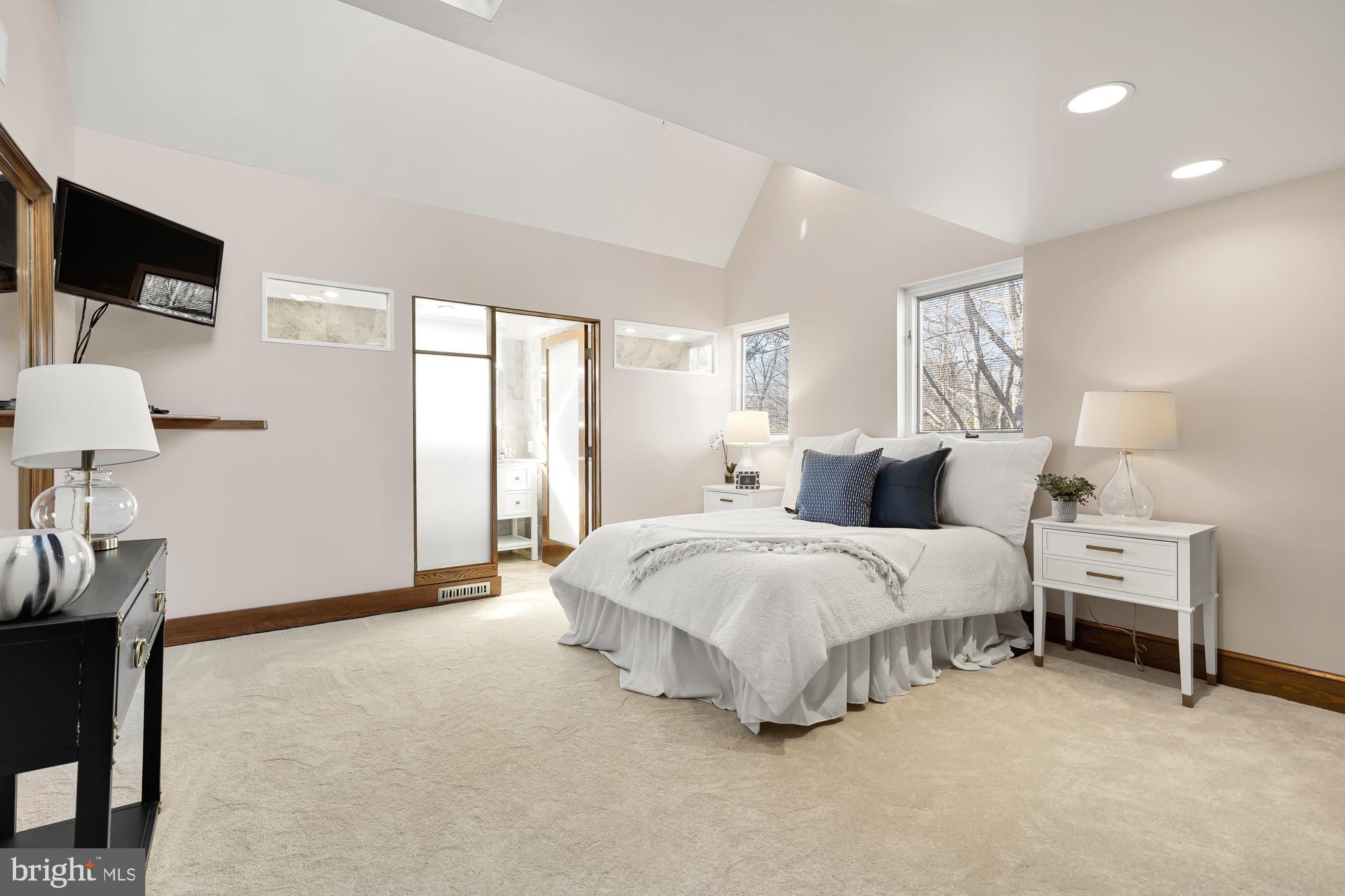 WOODHAVEN - Residential