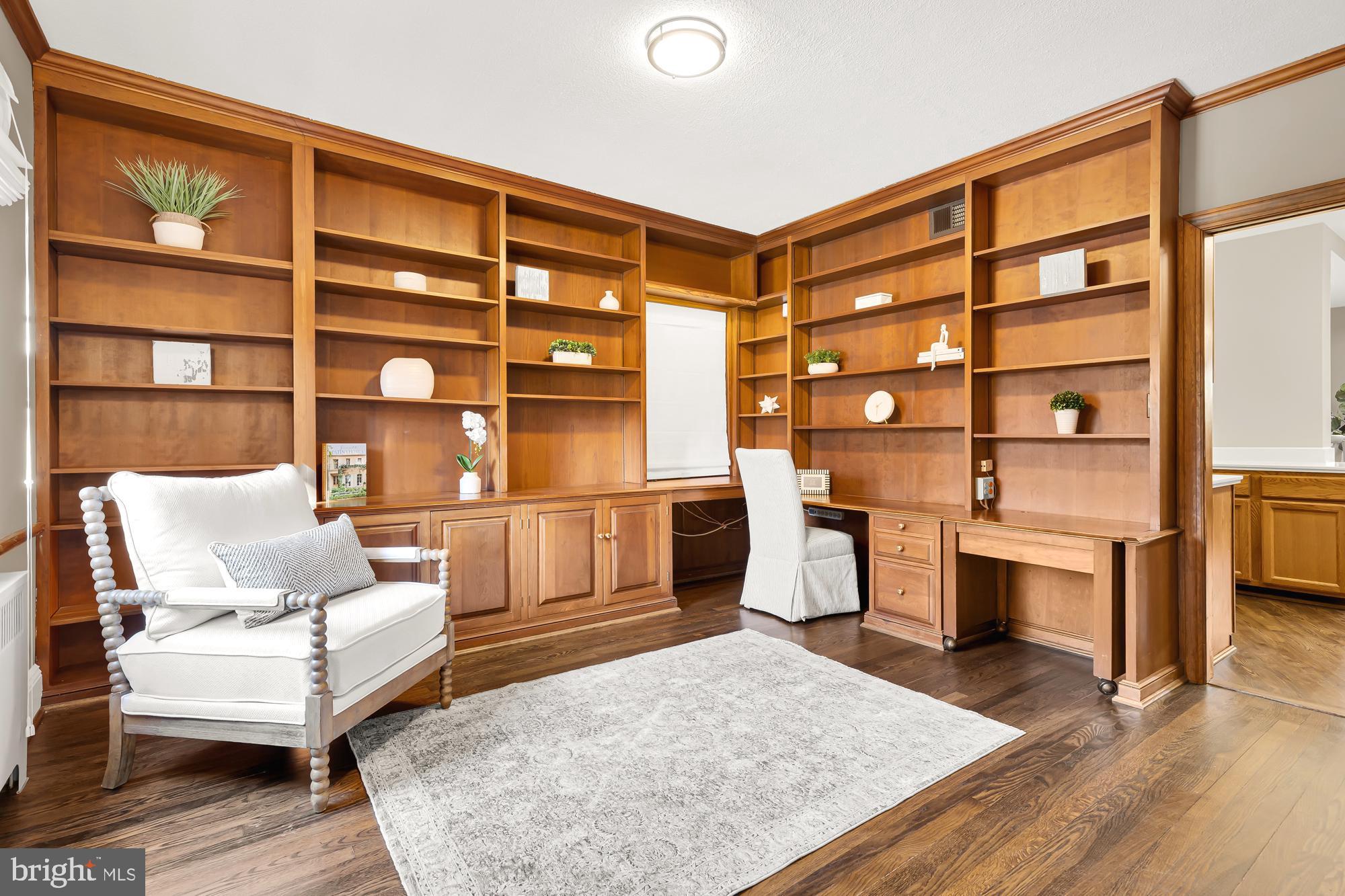 WOODHAVEN - Residential