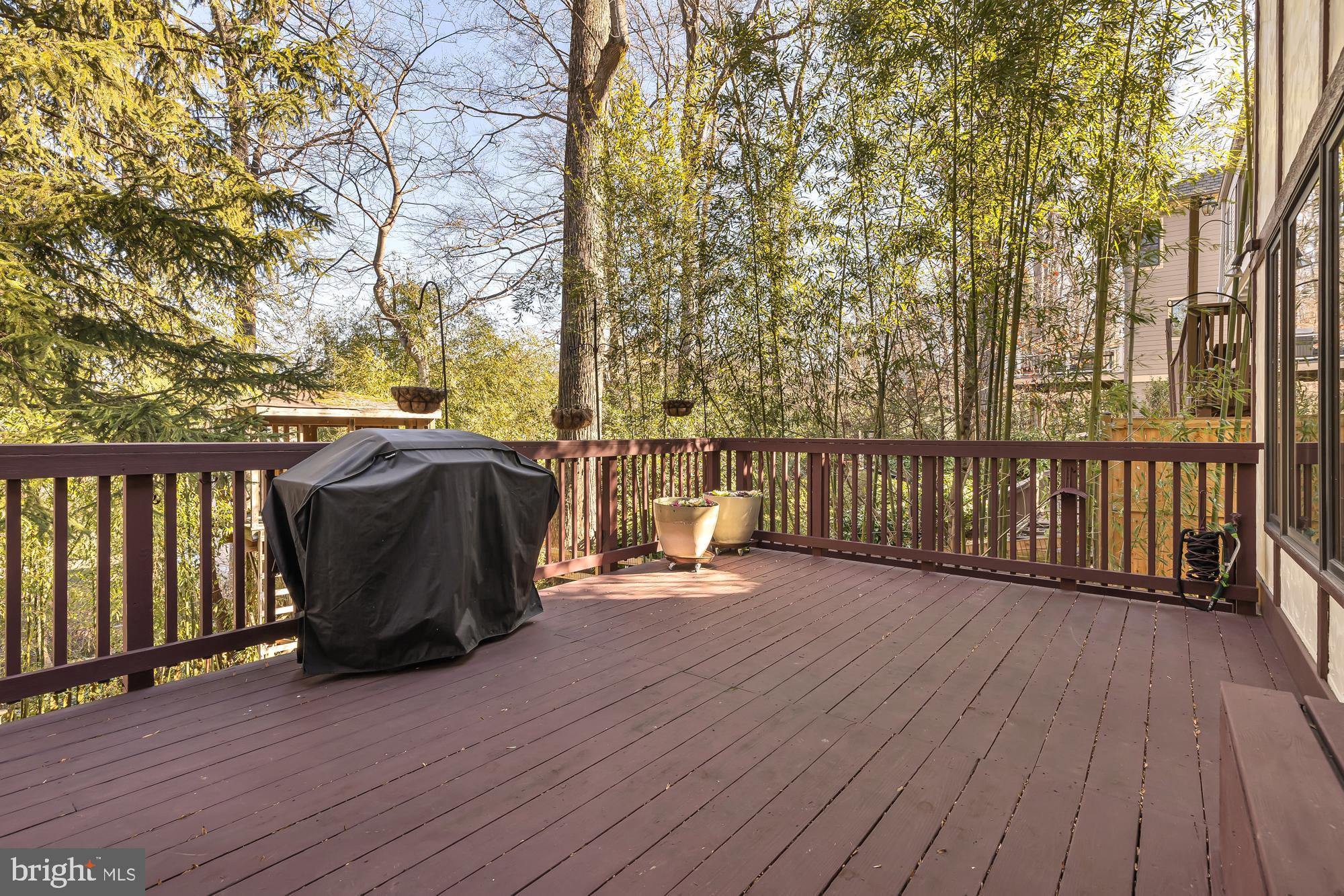 WOODHAVEN - Residential