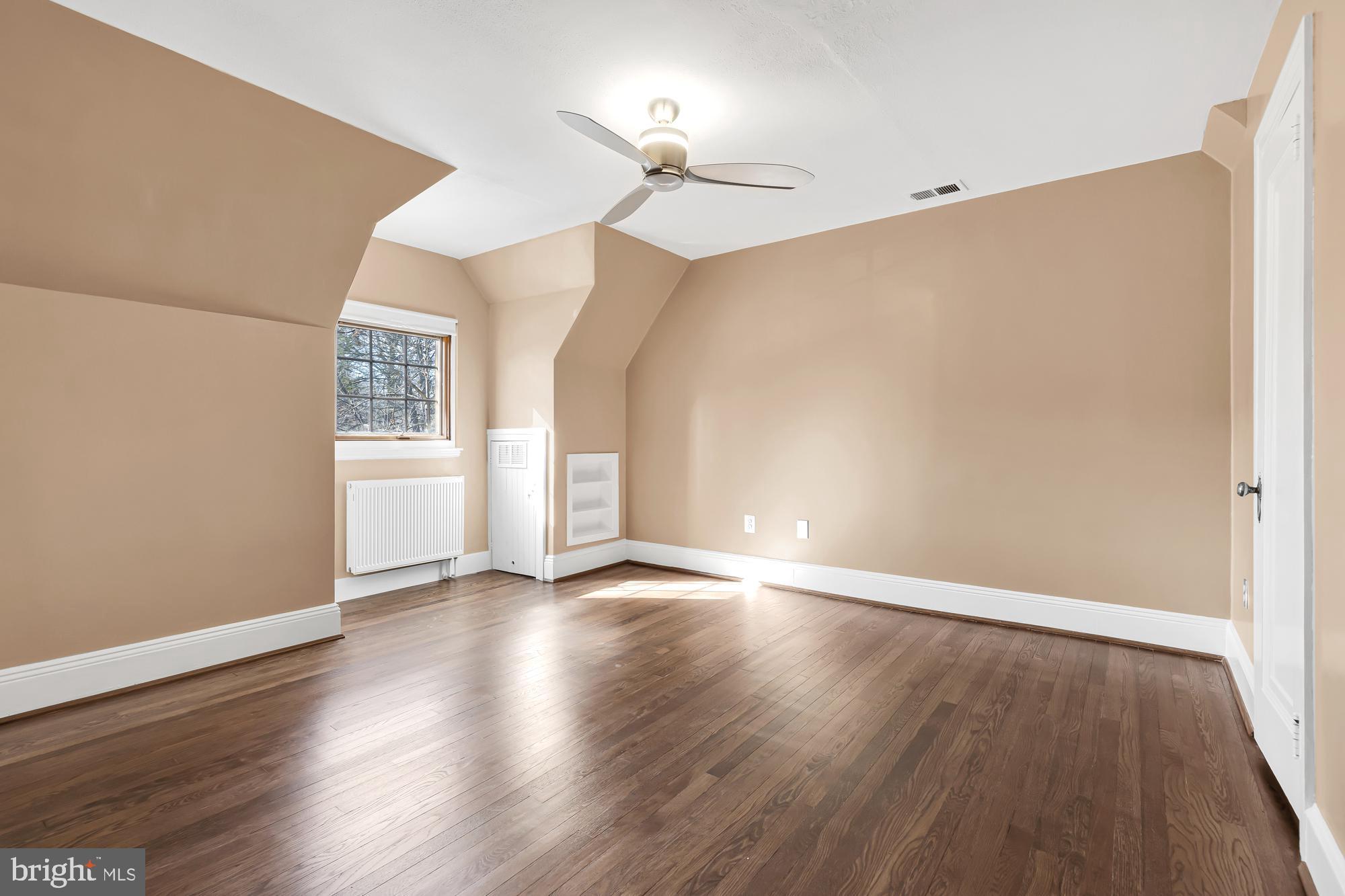 WOODHAVEN - Residential