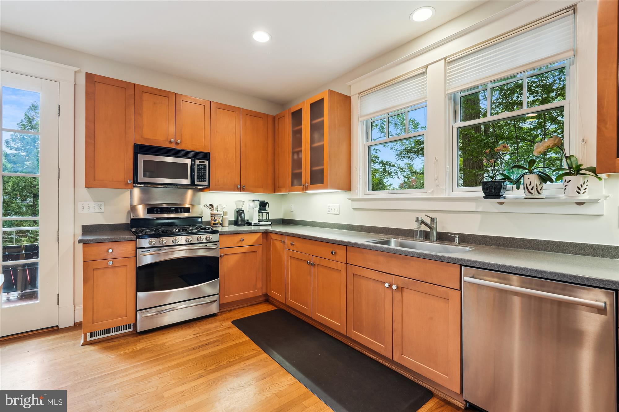 HUNTINGTON TERRACE - Residential