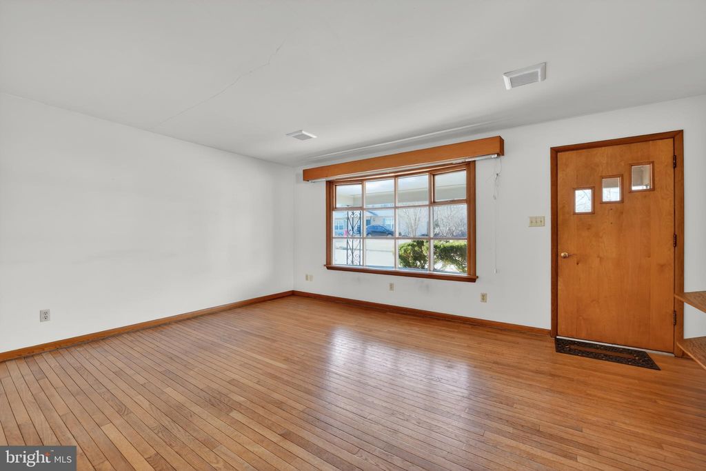 Photo of 321 Lindbergh Avenue, BLANDON, PA 19510 (MLS # PABK2069202)