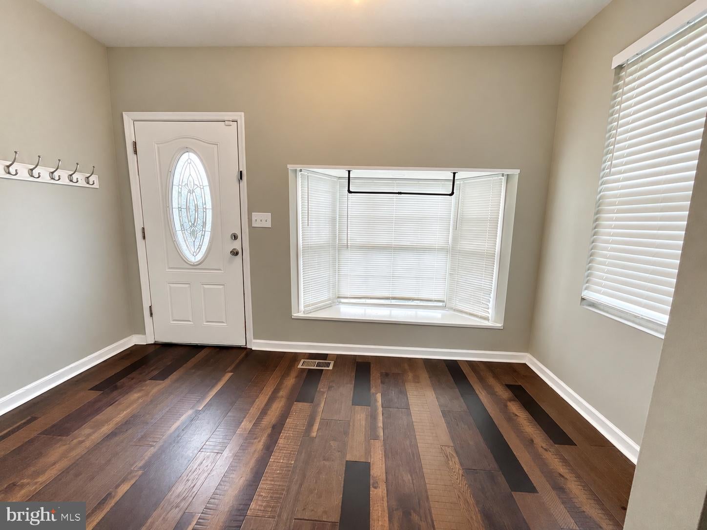 4908 1/2 HARFORD ROAD