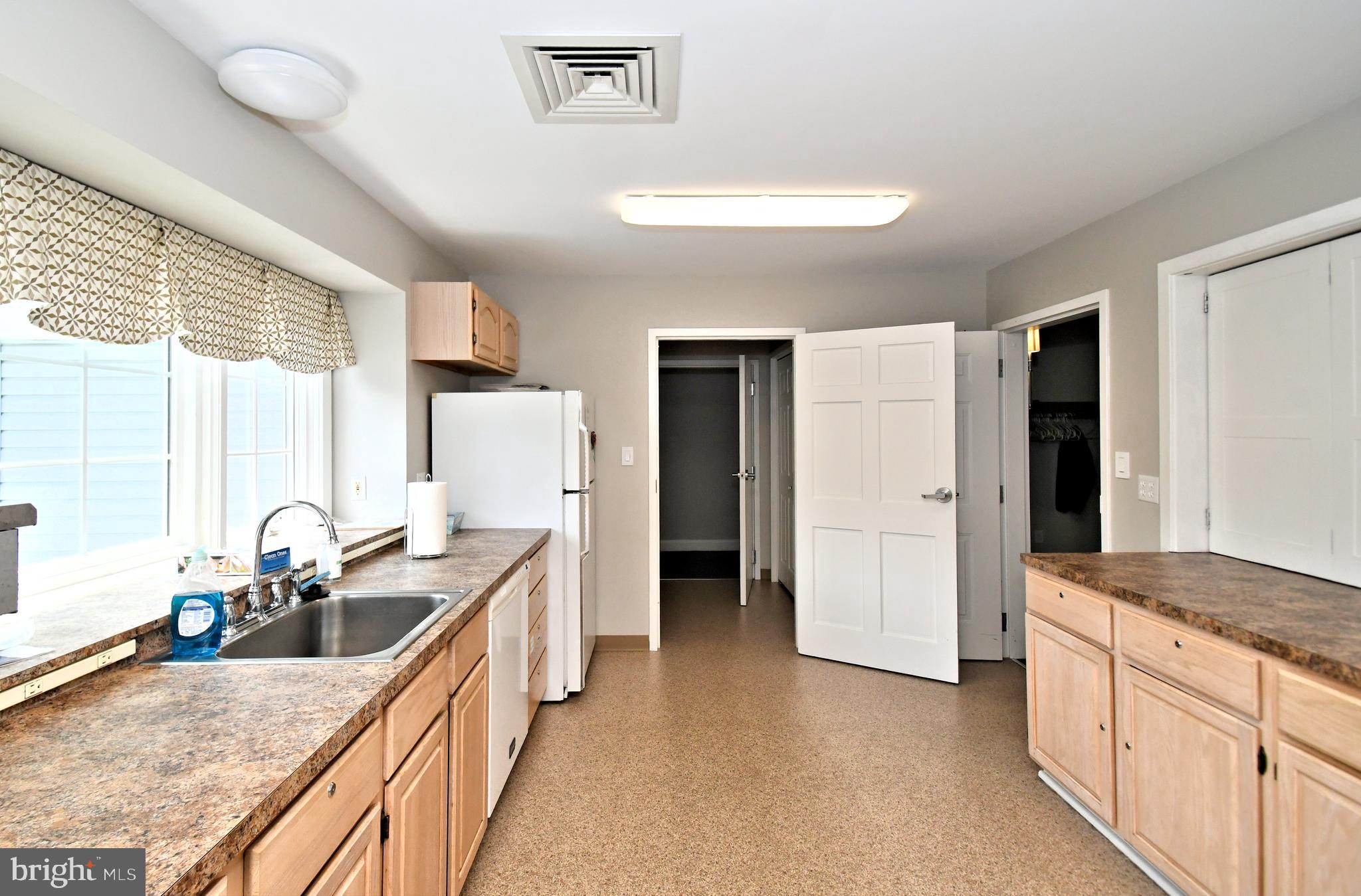 HIDDEN SPRINGS - Residential