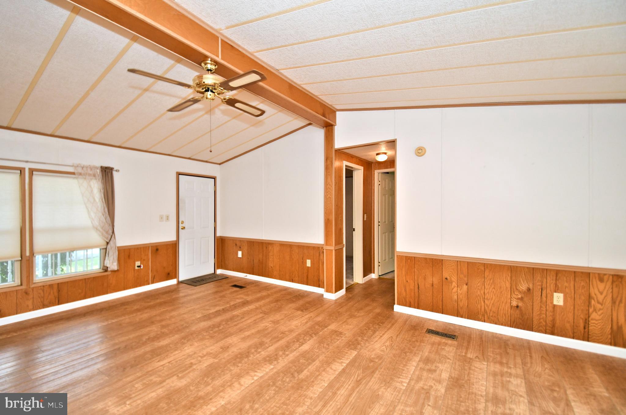 HIDDEN SPRINGS - Residential