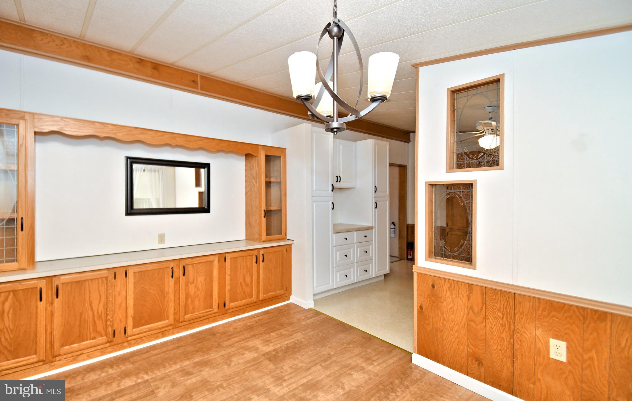 HIDDEN SPRINGS - Residential