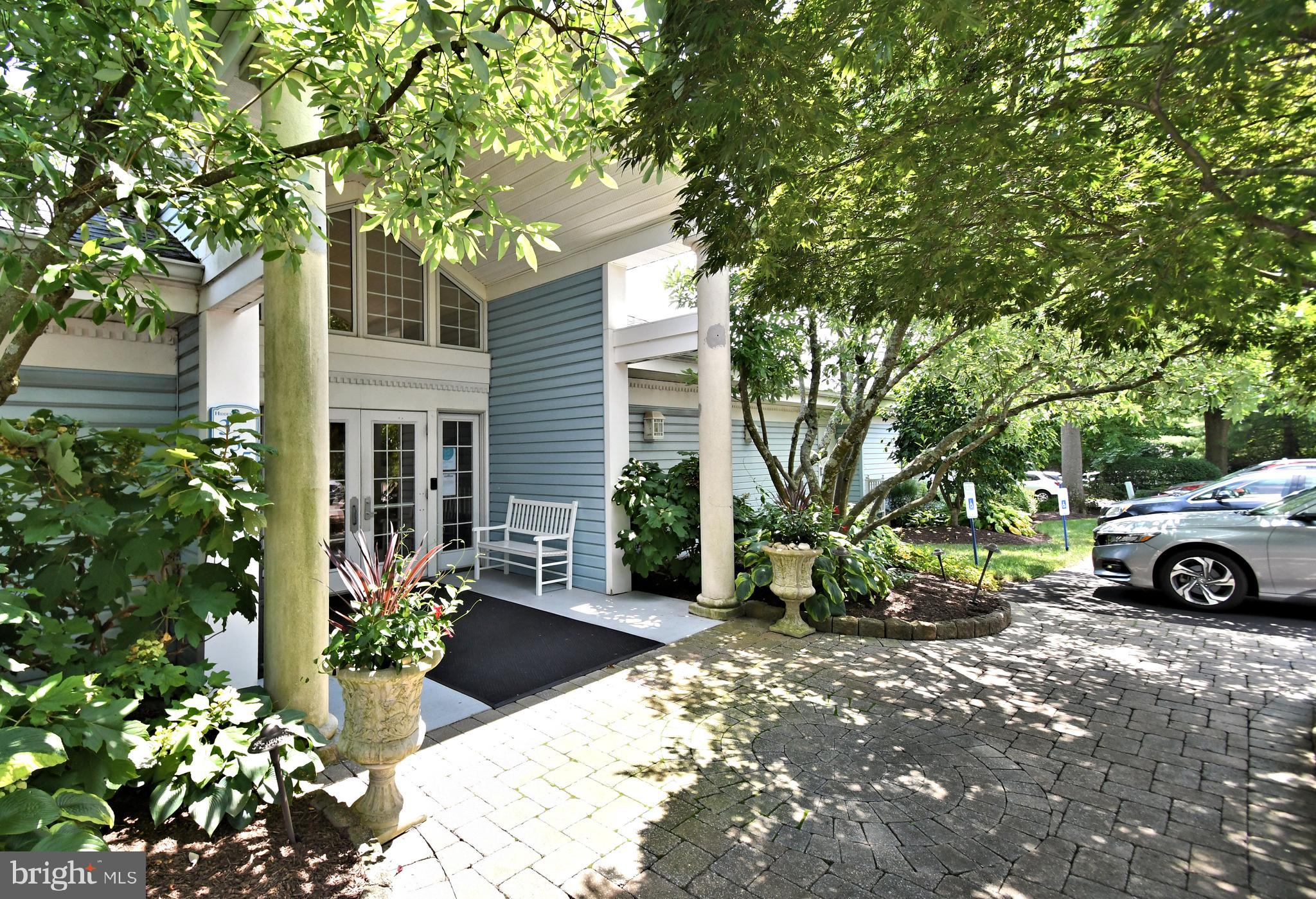 HIDDEN SPRINGS - Residential