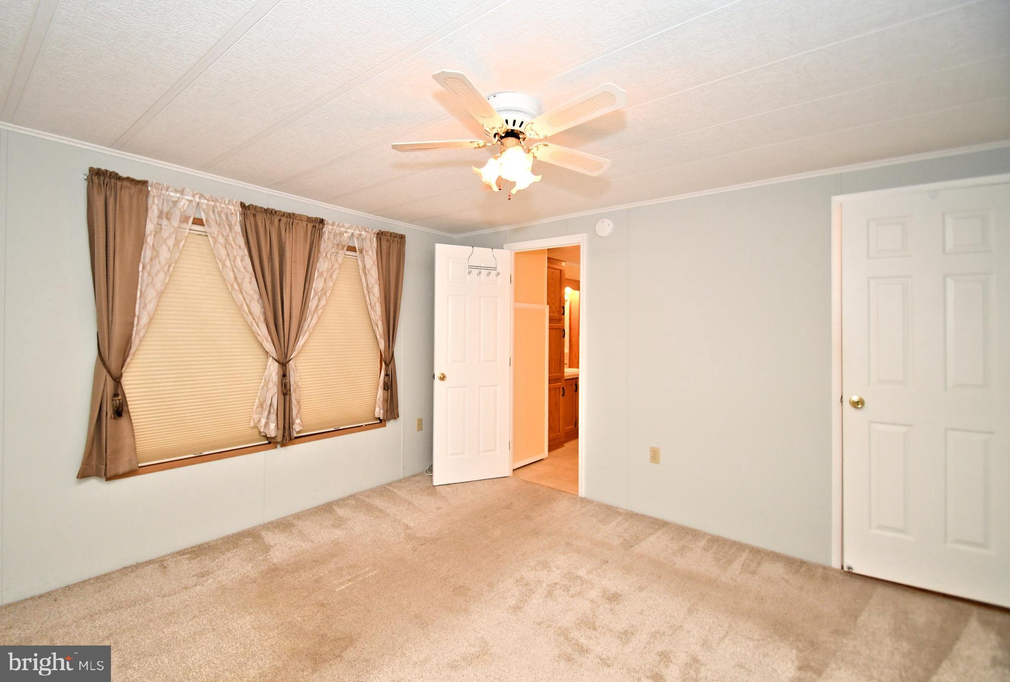 HIDDEN SPRINGS - Residential