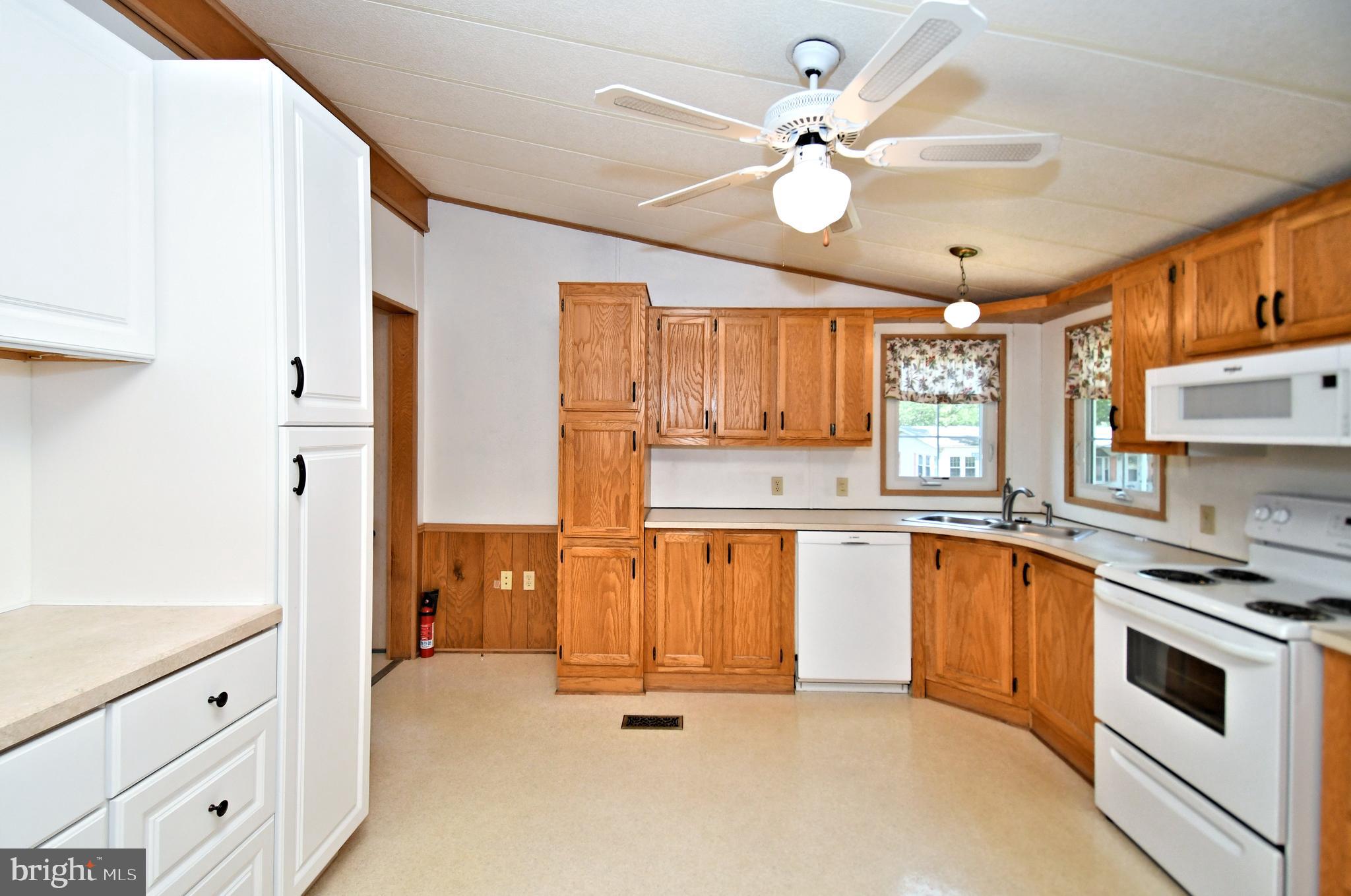 HIDDEN SPRINGS - Residential