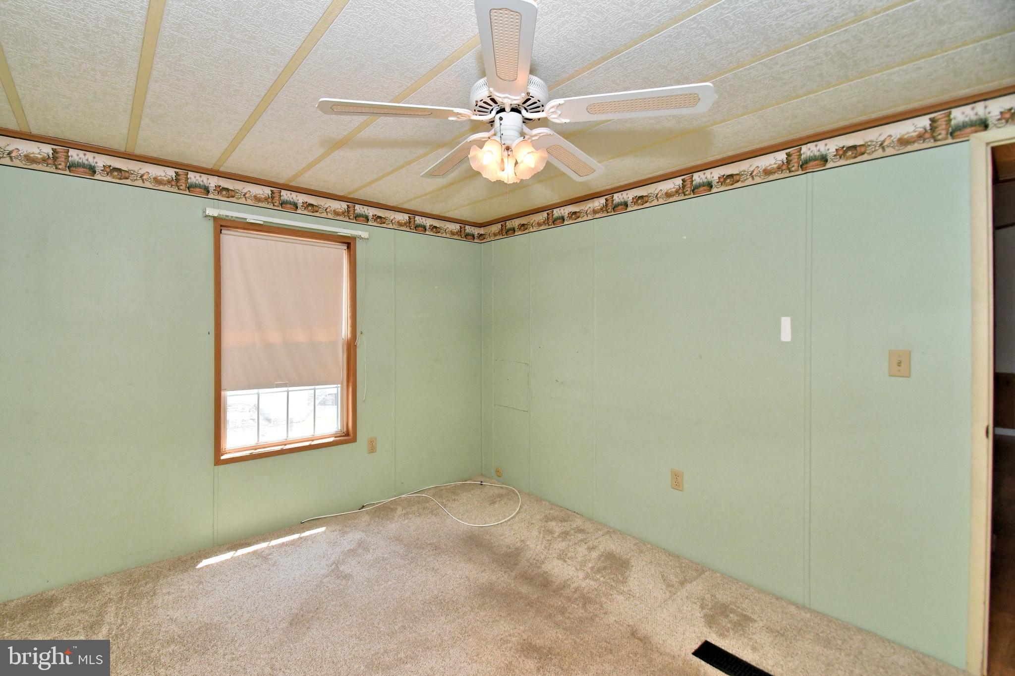 HIDDEN SPRINGS - Residential