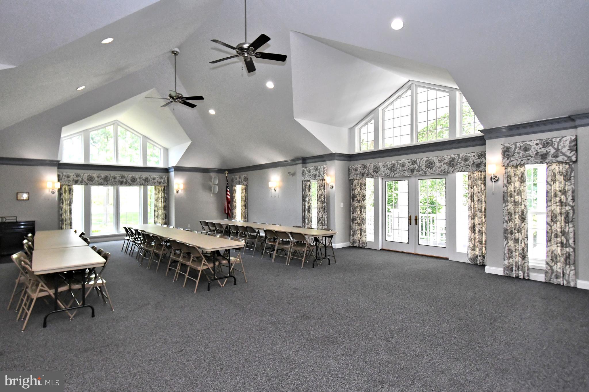 HIDDEN SPRINGS - Residential