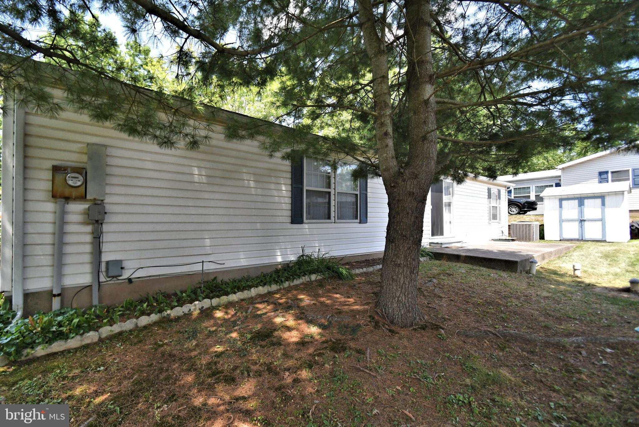 HIDDEN SPRINGS - Residential