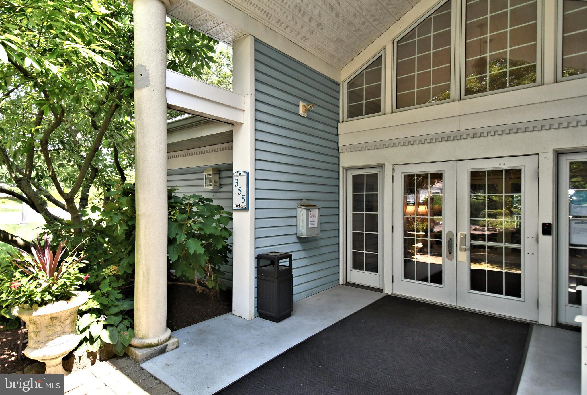 HIDDEN SPRINGS - Residential