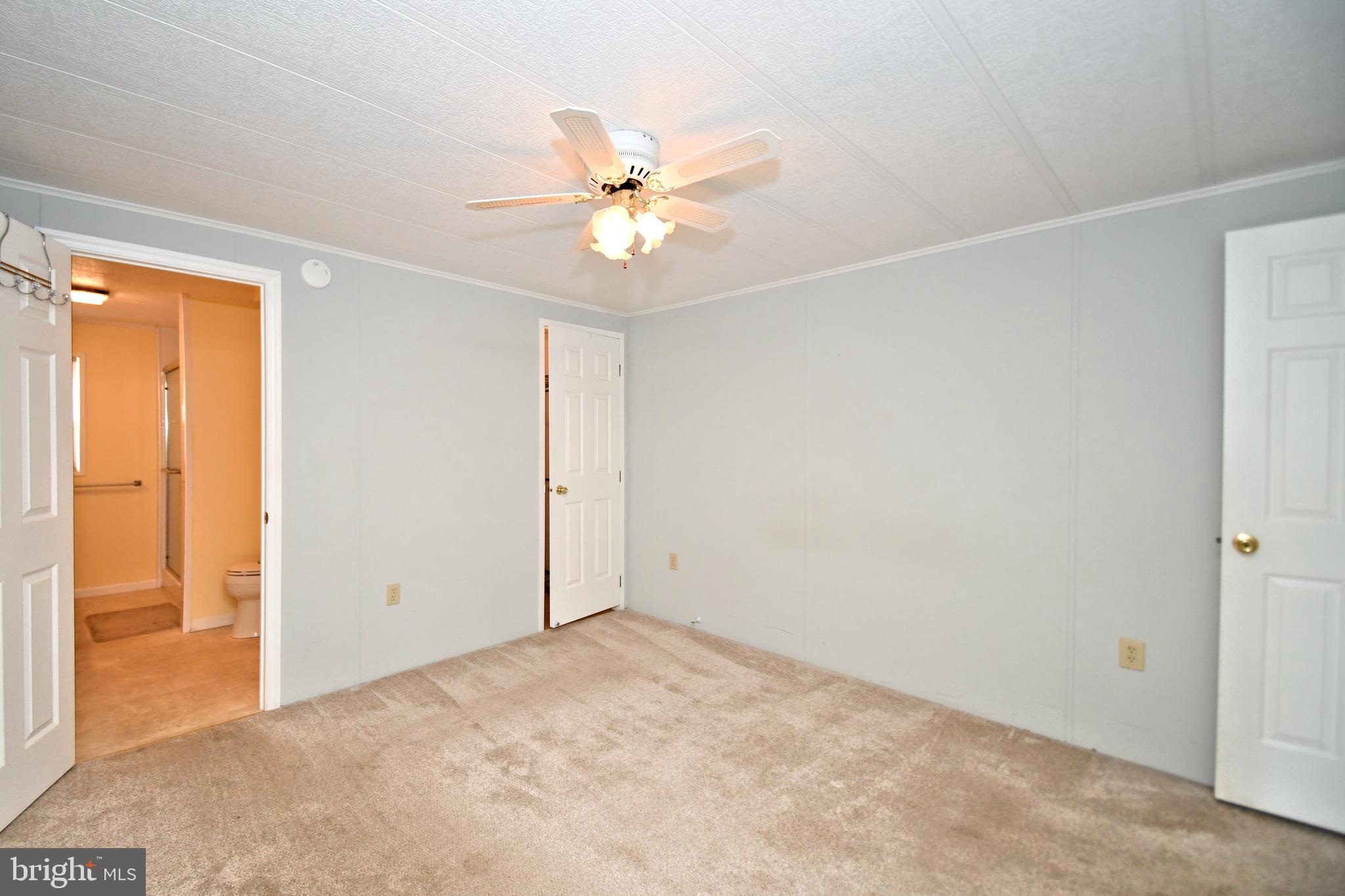 HIDDEN SPRINGS - Residential