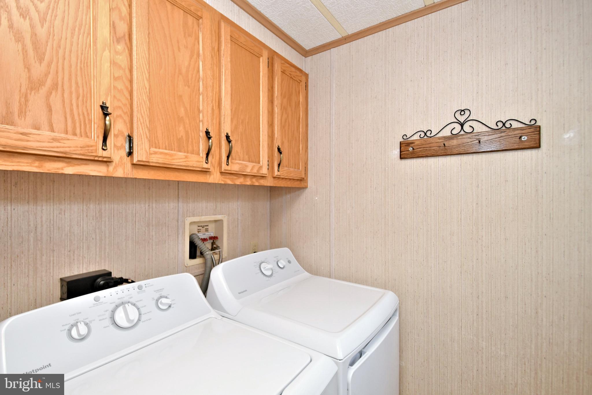 HIDDEN SPRINGS - Residential