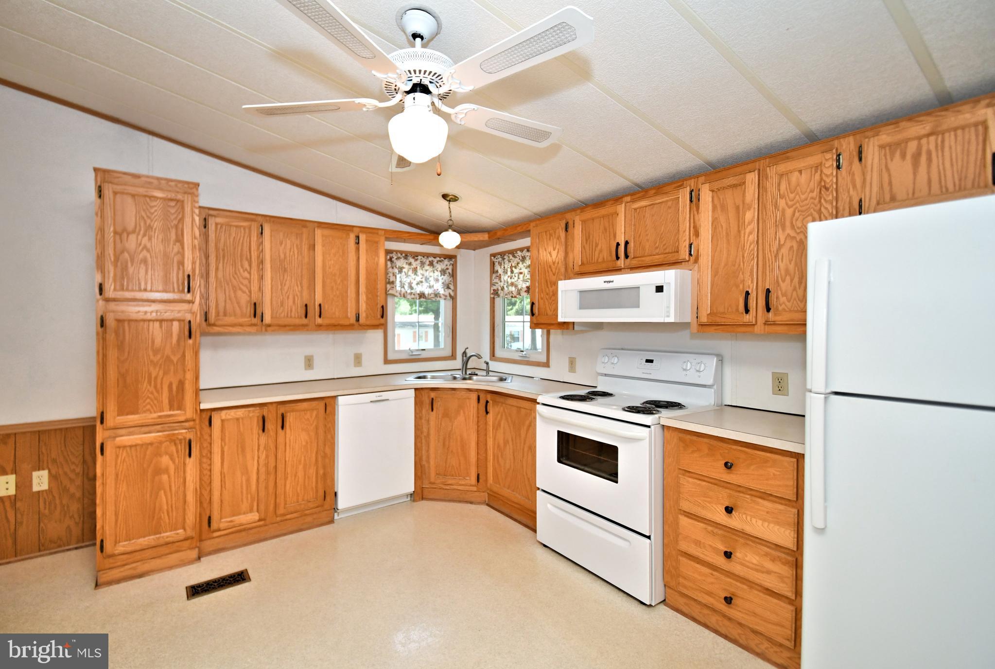 HIDDEN SPRINGS - Residential