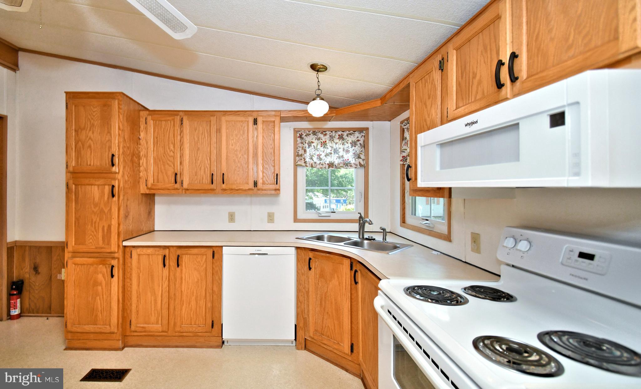 HIDDEN SPRINGS - Residential