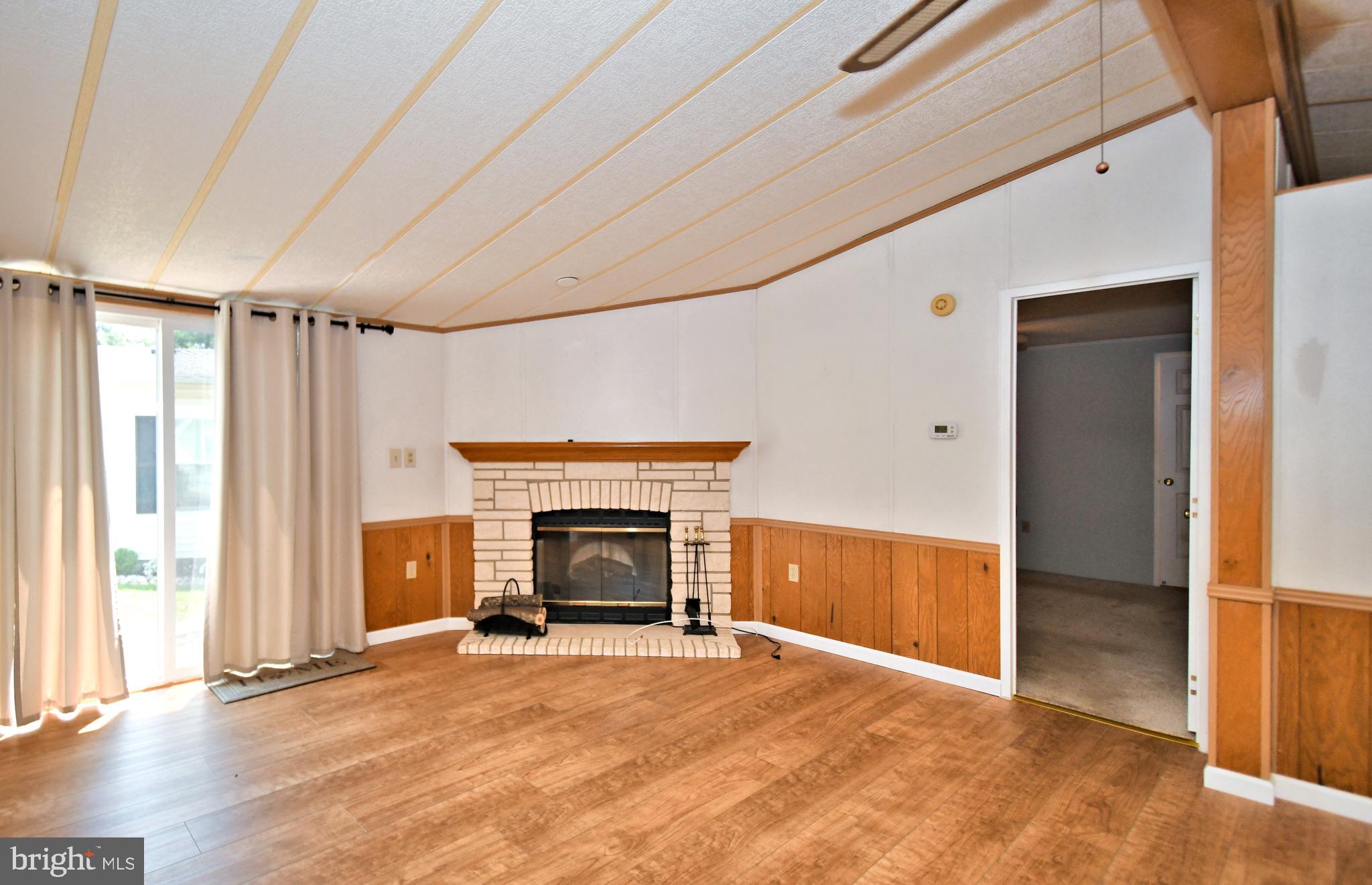 HIDDEN SPRINGS - Residential