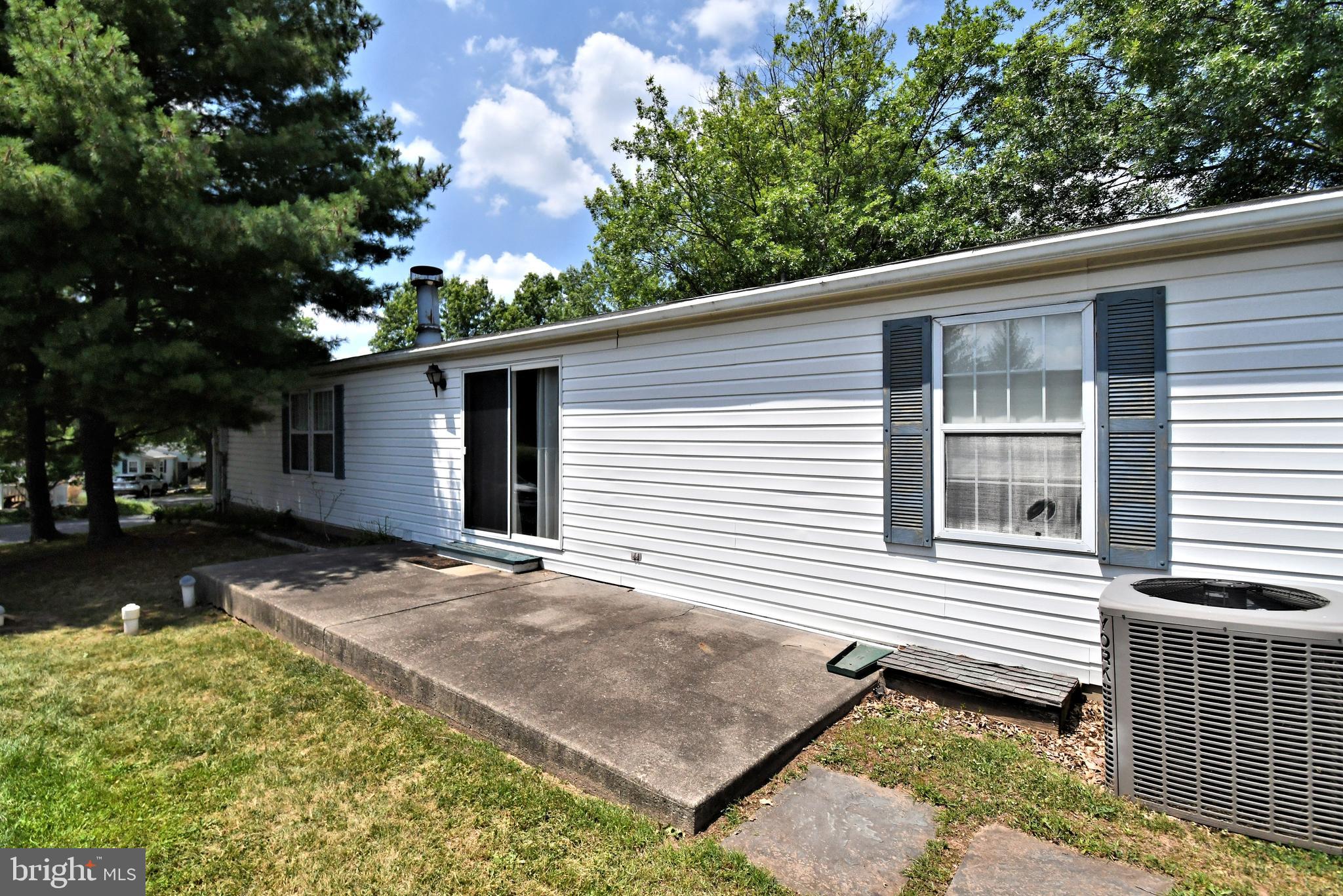 HIDDEN SPRINGS - Residential