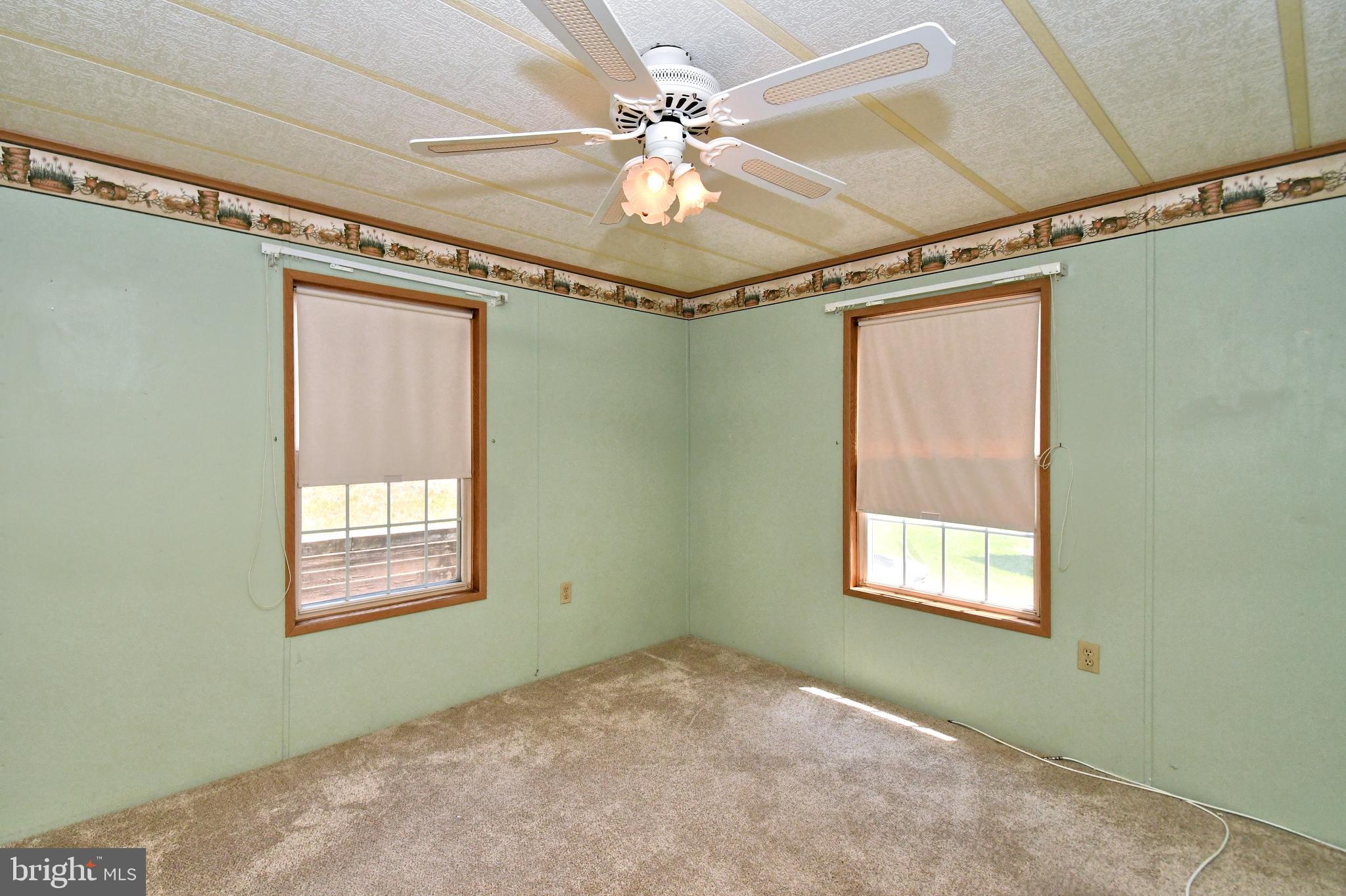 HIDDEN SPRINGS - Residential