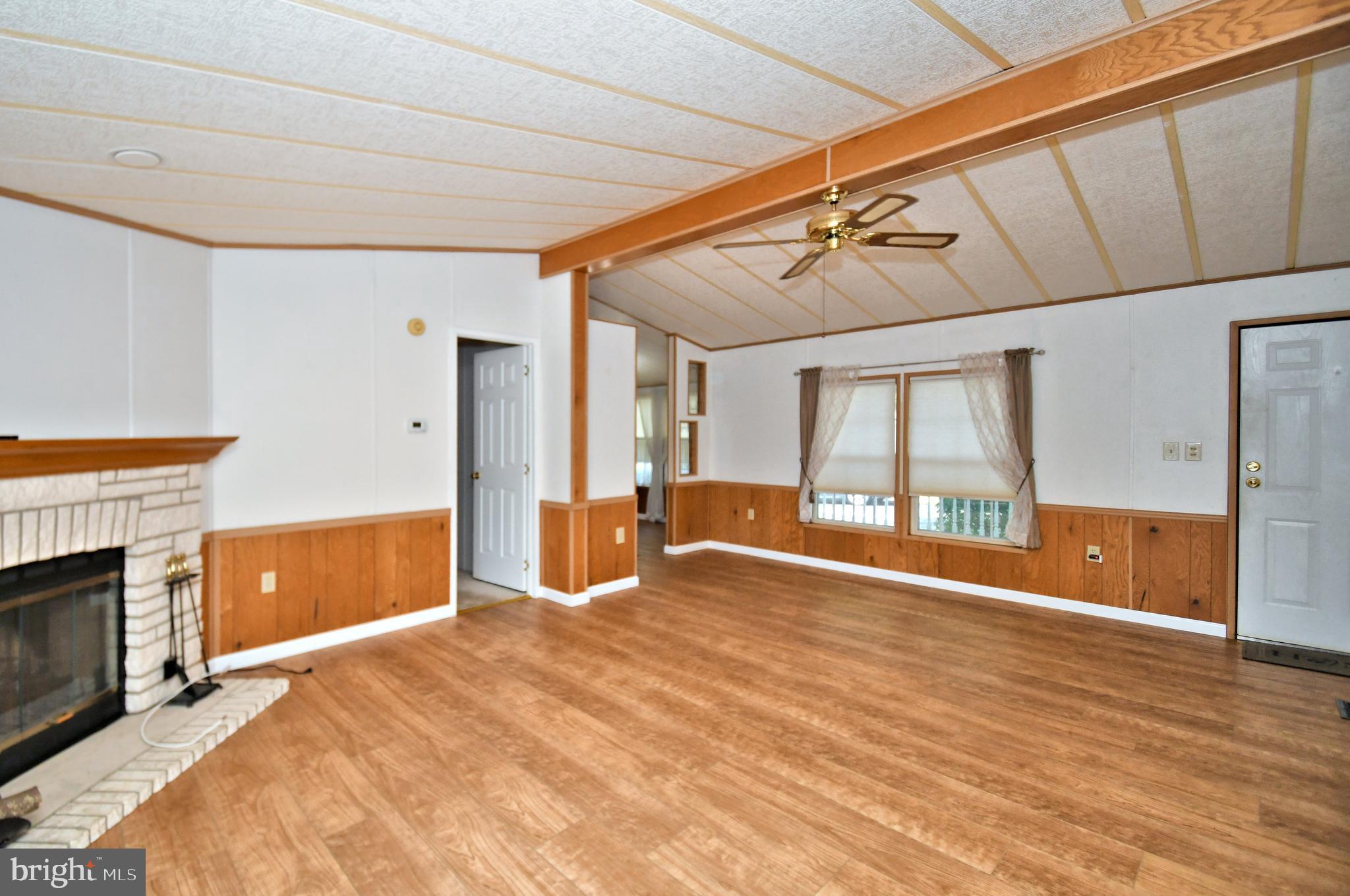 HIDDEN SPRINGS - Residential